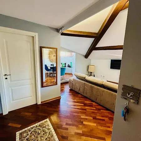 Apartament Bella Vista Attico Fronte Ariston *
